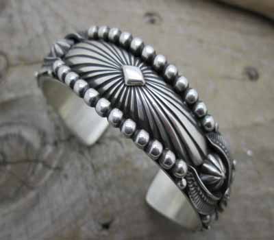 American Indian Cuff Bracelet - Beauty!